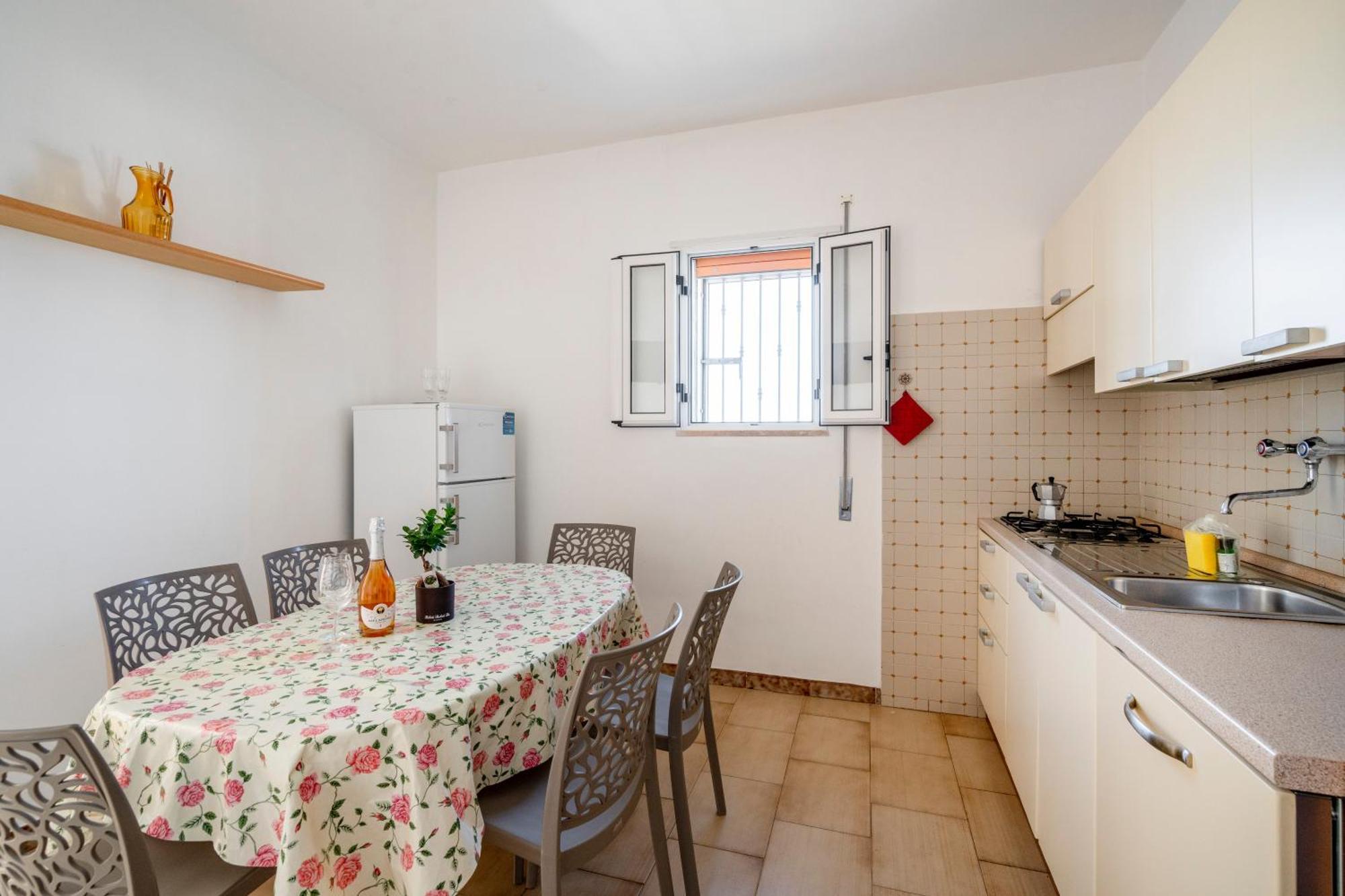 Monolocale Ilporticciolovacanze Villanova di Ostuni Luaran gambar